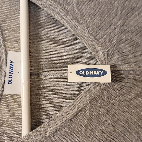 Old Navy Light Sweater - Picture 2 of 3